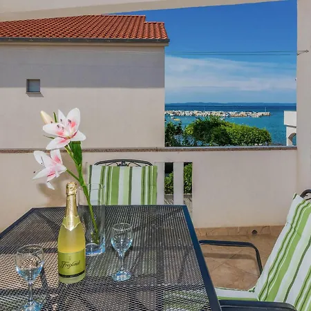 Nice Home In Privlaka With House Sea View * Privlaka (Zadar)