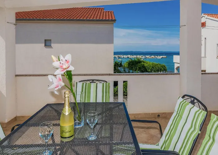 5 Bedroom Awesome In * Privlaka (Zadar)