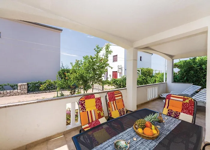 5 Bedroom Awesome In